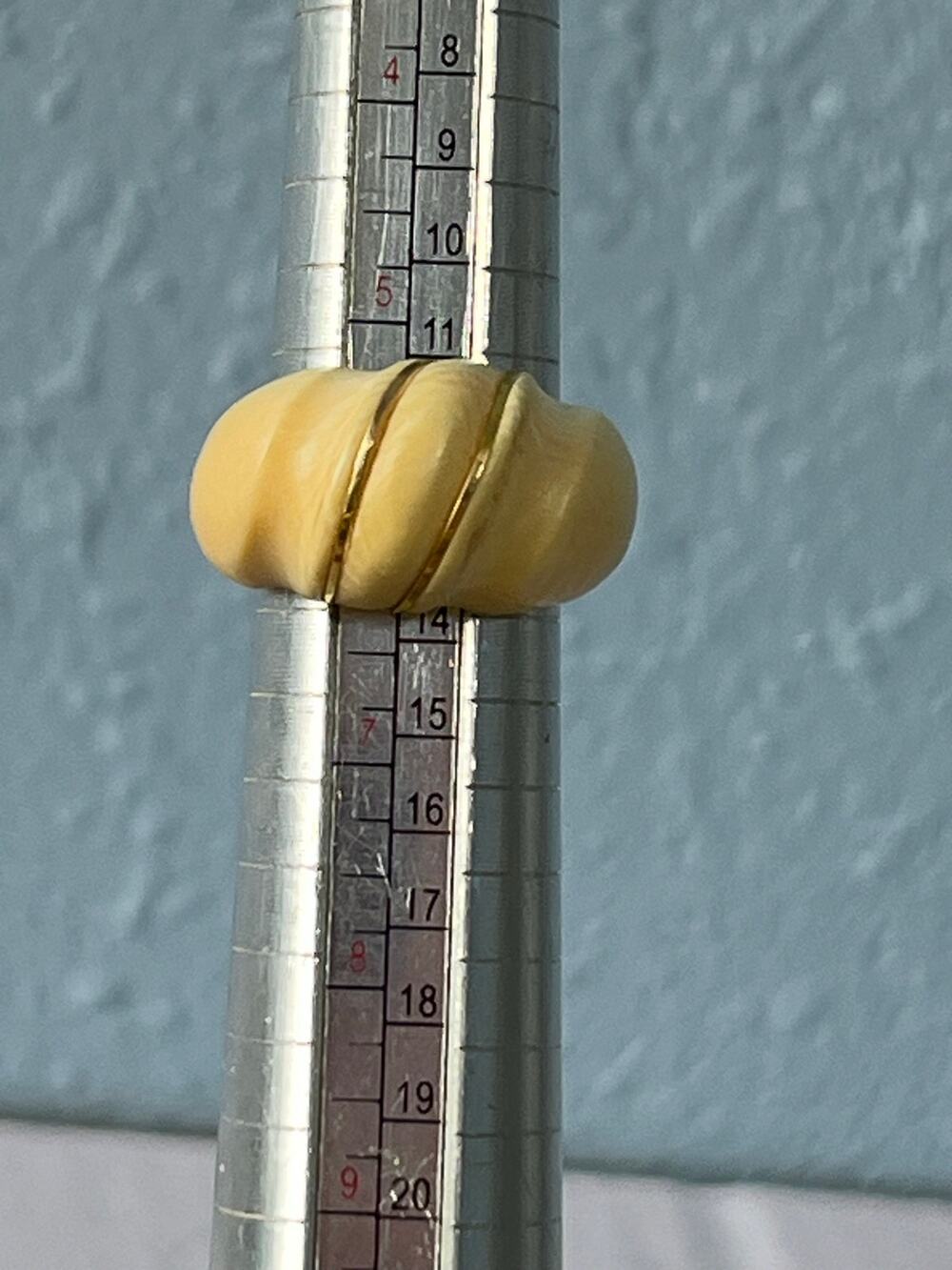 VTG Carved Bone Ring 14K 585 Gold Inlay Size 6 Boho